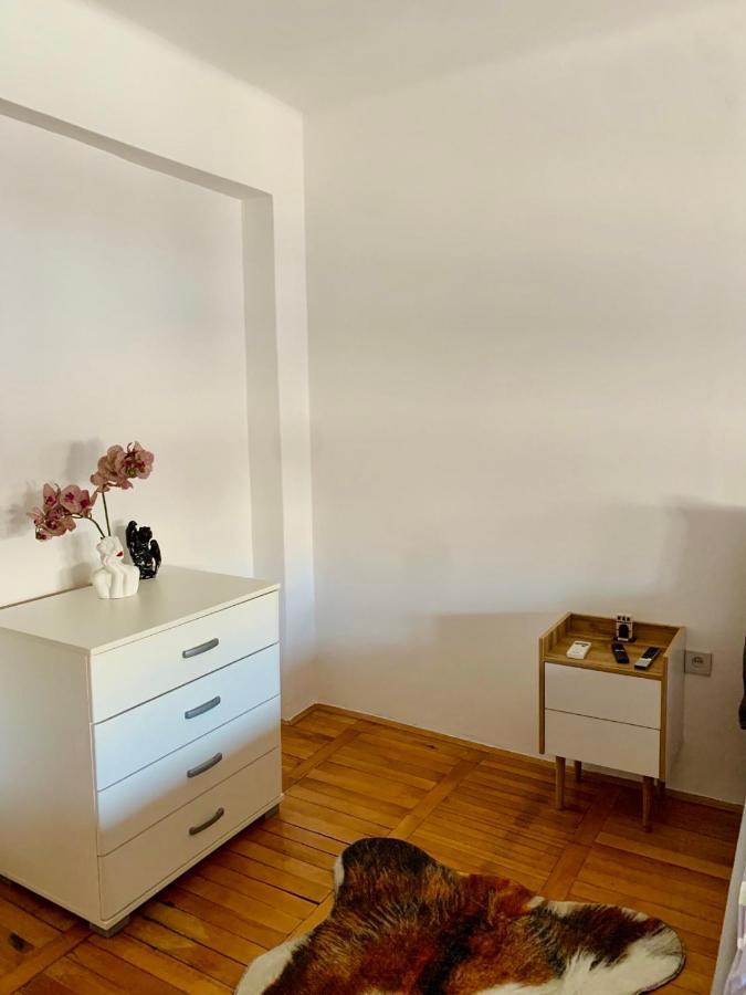 City Center Square Deluxe Nest Podgorica Zewnętrze zdjęcie